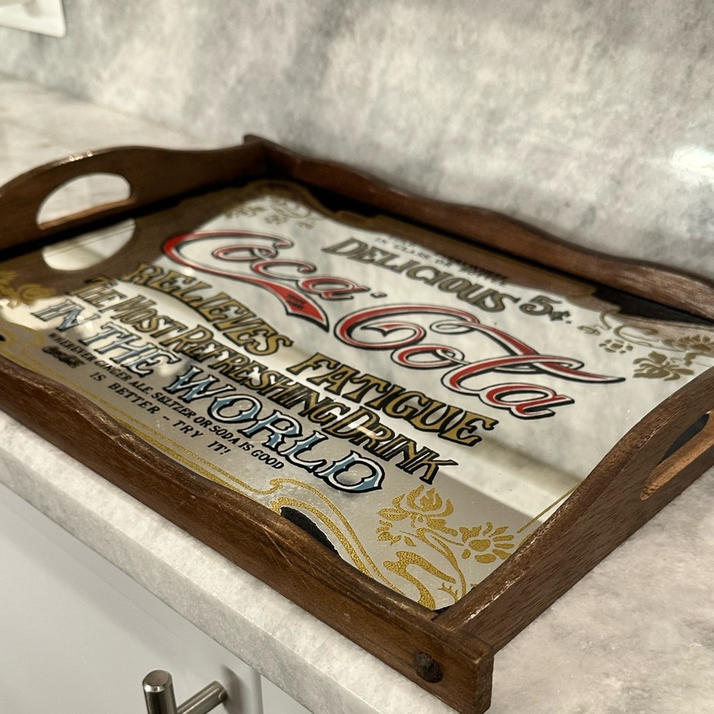 Vintage Coca-Cola “Delicious” Drink Tray with Wooden Frame / Handles - Picture 2 of 7